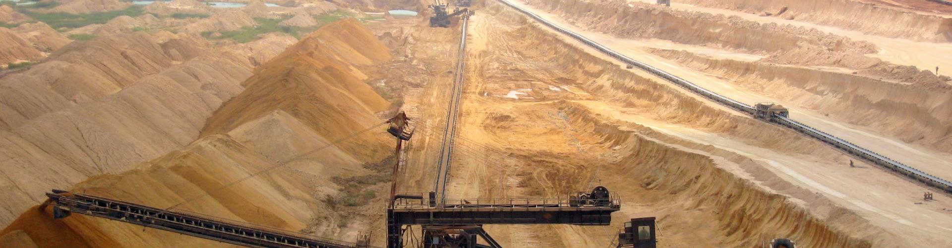 Phosphate mining in Togo, 2007