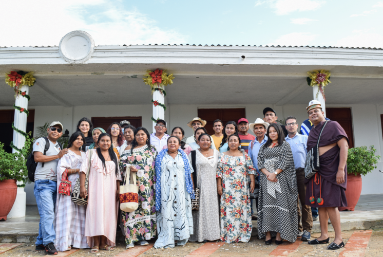 Members of the Wayúu communities gather for a capacity building session organised by the ”Engaging communities in a just transition” project in Uribia, La Guajira.